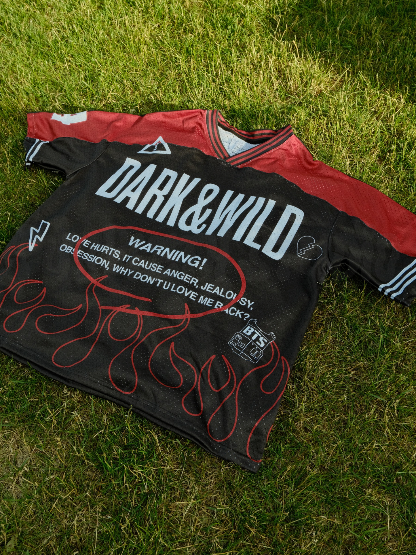 DARK&WILD JERSEY (PRE ORDER) TAKES 30 DAYS TO MAKE PLUS 1 WEEK SHIP FROM MANU TO ME